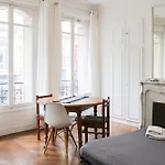 Bright In The Heart Of For 4 People