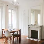 Bright In The Heart Of For 4 People